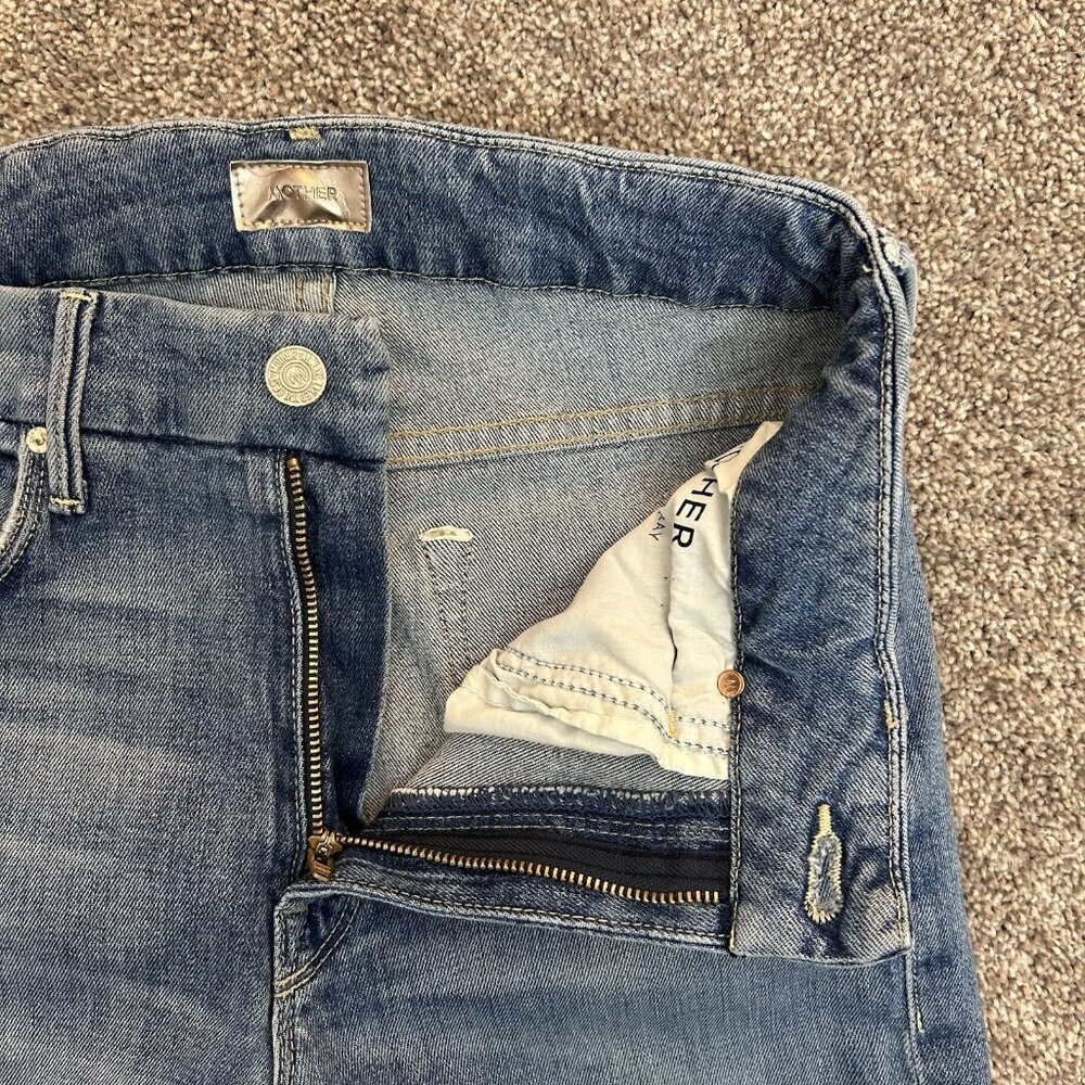 Mother Women's The Looker Ankle Step Fray Jeans Size 26 Blue Made in USA EUC - Picture 8 of 16